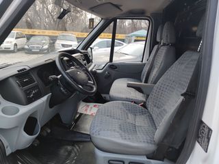 Ford Transit foto 8