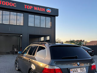 BMW 5 Series foto 5