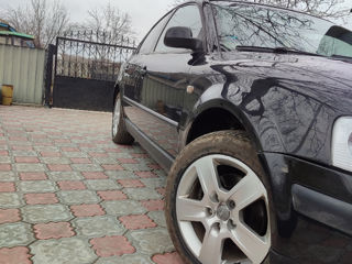 Volkswagen Passat foto 4