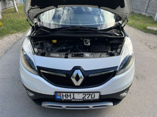 Renault Scenic foto 8