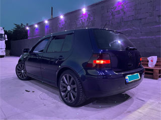 Volkswagen Golf foto 2