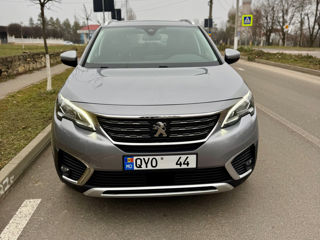 Peugeot 5008 foto 2