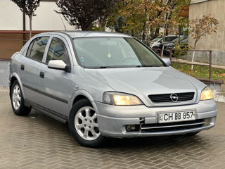 Opel Astra foto 3