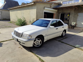 Mercedes C-Class