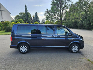 Volkswagen Caravelle foto 6