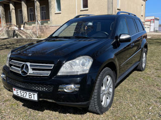 Mercedes GL-Class