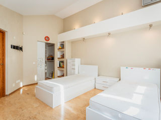 Apartament cu 4 camere, 173 m², Botanica, Chișinău foto 7