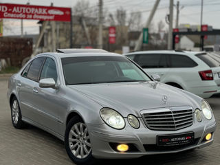 Mercedes E-Class foto 2