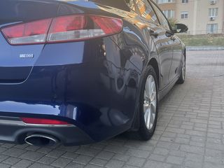 KIA Optima foto 3