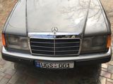 Mercedes Series (W124) foto 3