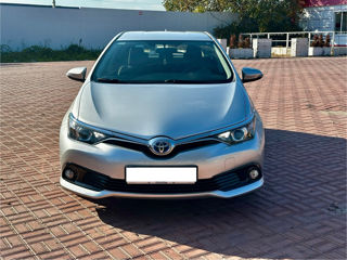 Toyota Auris foto 2