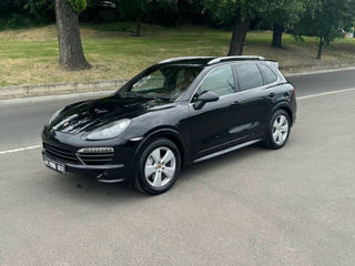 Porsche Cayenne foto 2