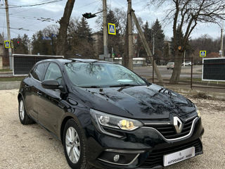 Renault Megane foto 2