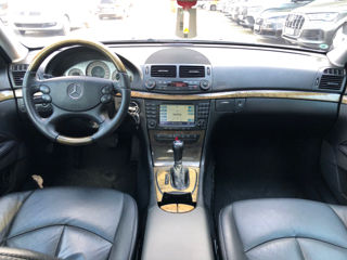 Mercedes E-Class foto 8