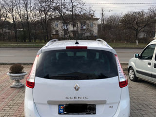 Renault Grand Scenic foto 3