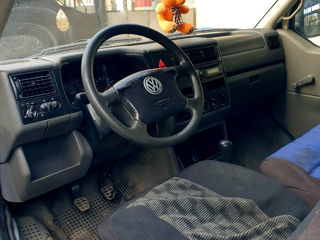 Volkswagen Transporter foto 6