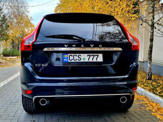 Volvo XC60 foto 6