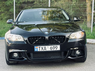 BMW 5 Series foto 6