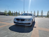 BMW 5 Series foto 1