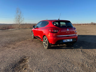 Renault Clio foto 7