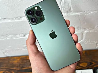 Apple 13 pro max alpin green