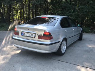 BMW 3 Series foto 3