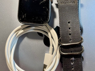 Apple Watch 4 / 44mm / GPS / Space Gray foto 3