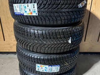 Volvo XC60 235/65 R17 iarna foto 3