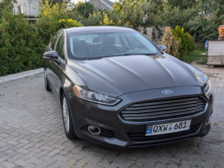 Ford Fusion foto 4