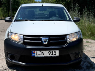 Dacia Logan foto 1