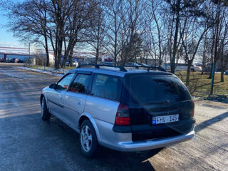 Opel Vectra foto 4