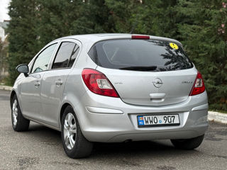 Opel Corsa foto 6