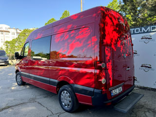 Volkswagen CRAFTER 7 LOCURI foto 3