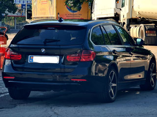 BMW 3 Series foto 6