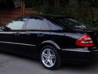 Mercedes E Class foto 5