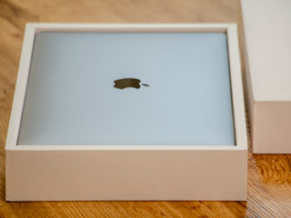 Macbook Pro 13 2019/ Core I7 8569U/ 16Gb Ram/ Iris Plus/ 1Tb SSD/ 13.3" Retina!!! foto 16