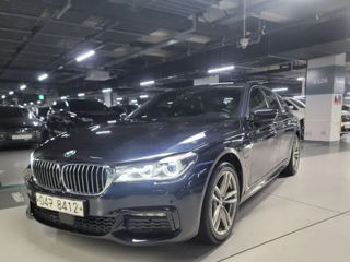 BMW 7 Series foto 1