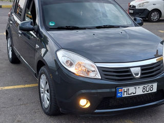 Dacia Sandero foto 3