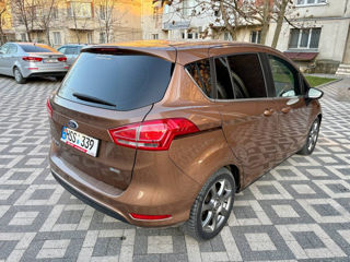 Ford B-Max foto 3