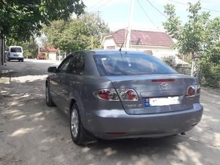 Mazda 6 foto 2