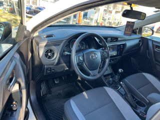 Toyota Auris foto 4