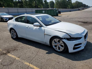 Jaguar XE foto 5