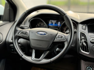 Ford Focus foto 9