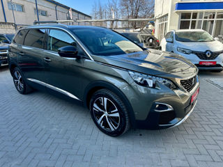 Peugeot 5008 foto 3