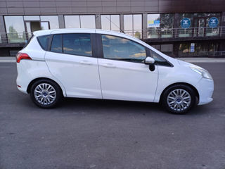 Ford B-Max foto 5