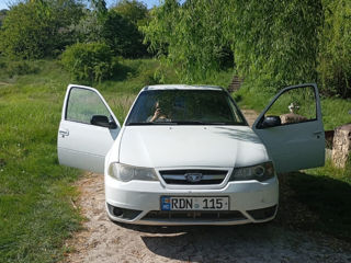 Daewoo Nexia foto 2