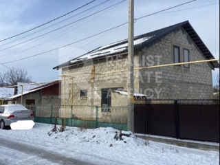 Vânzare, casă, 128 mp, 5 ari, strada Mai, Bălți foto 1
