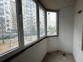 Apartament cu 2 camere, 75 m², Buiucani, Chișinău foto 7