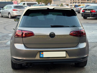 Volkswagen Golf foto 6