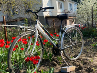 Vând bicicletă în stare foarte buna